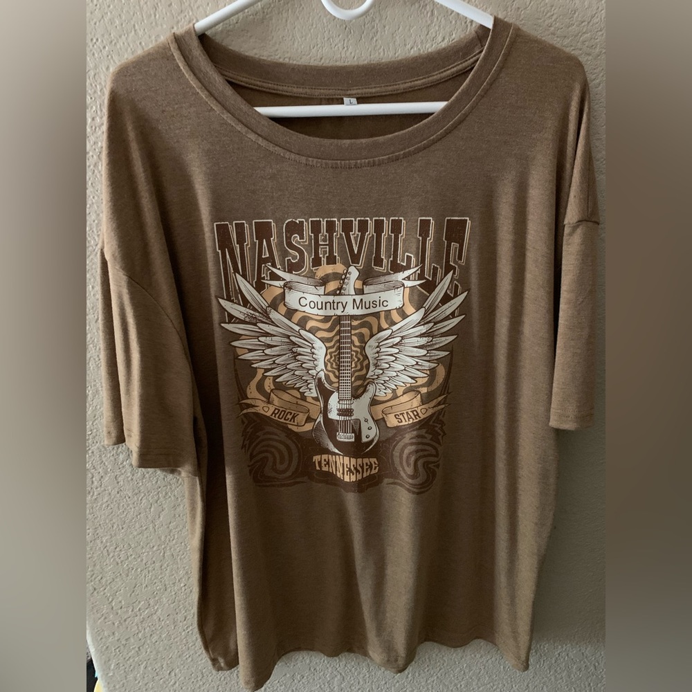 Nashville Graphic Tee